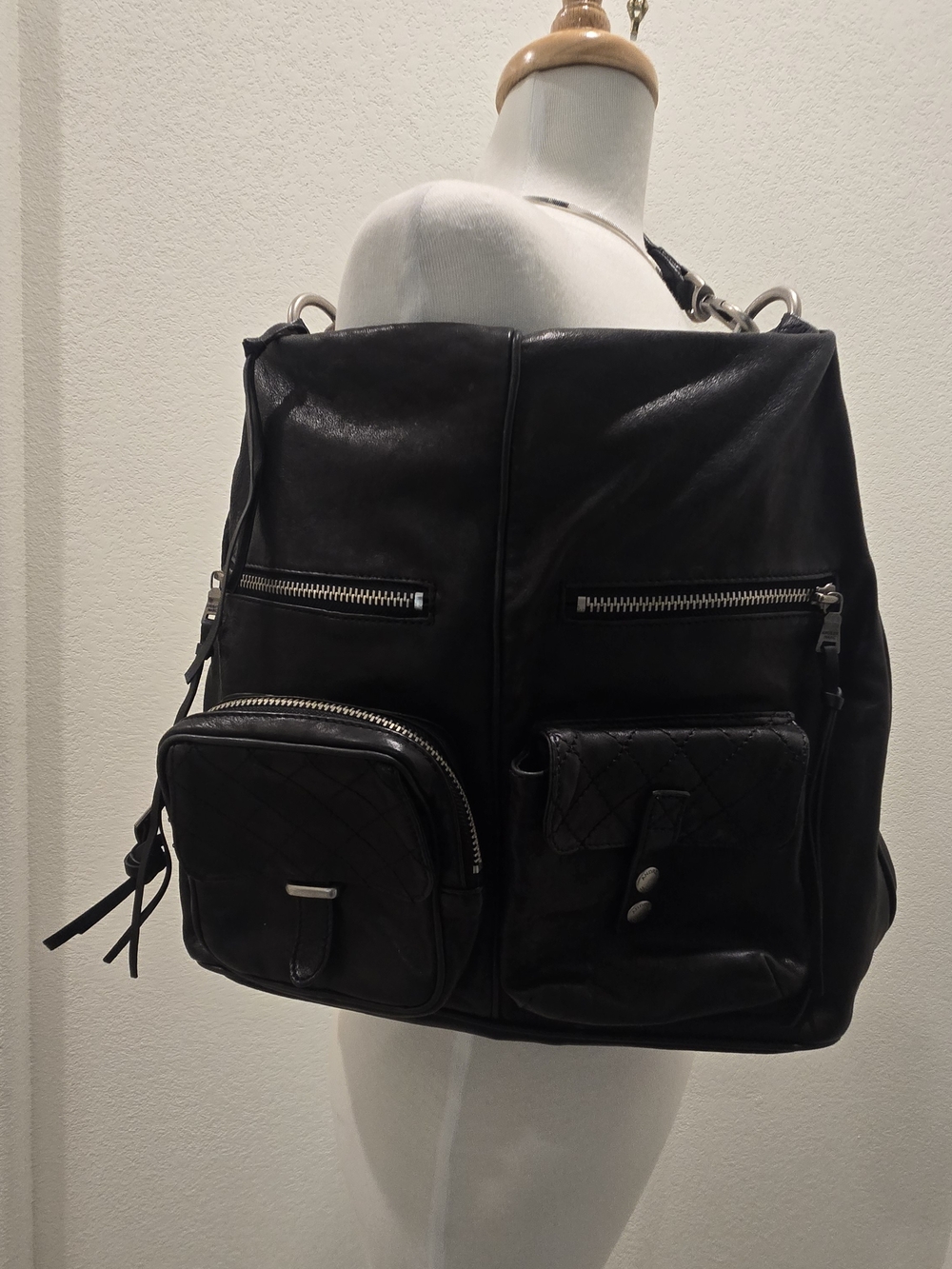 Andrew Marc Black Leather Multi-Pocket Women's Backpack